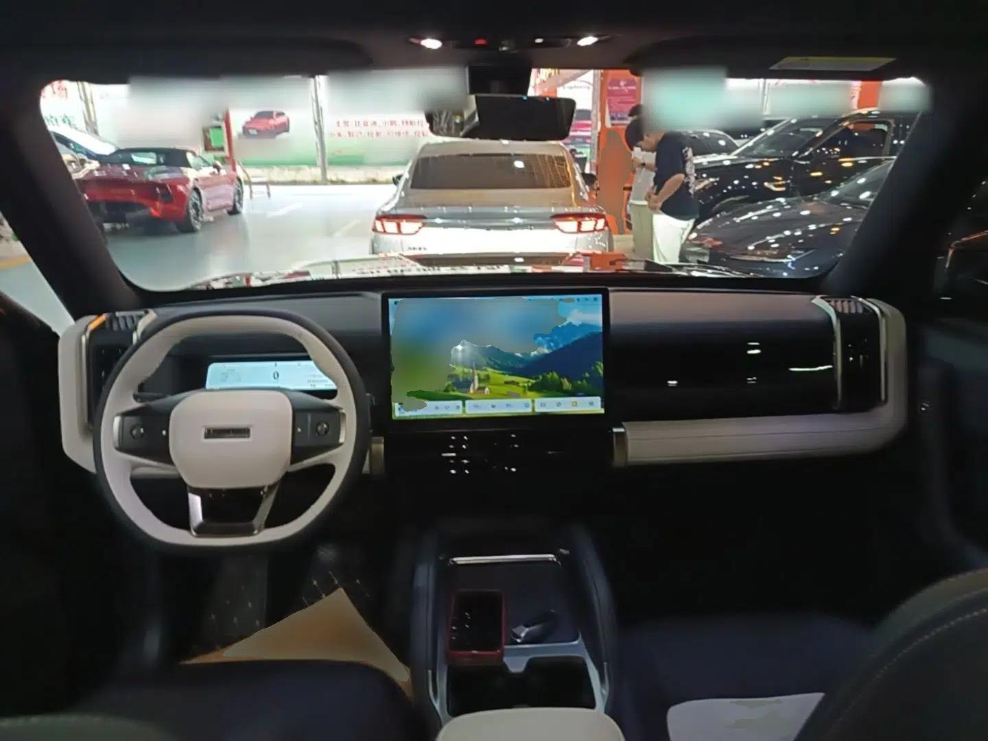 iCAR 03T 2024 520km Two-Wheel Drive Long-Range Version — миниатюра 12