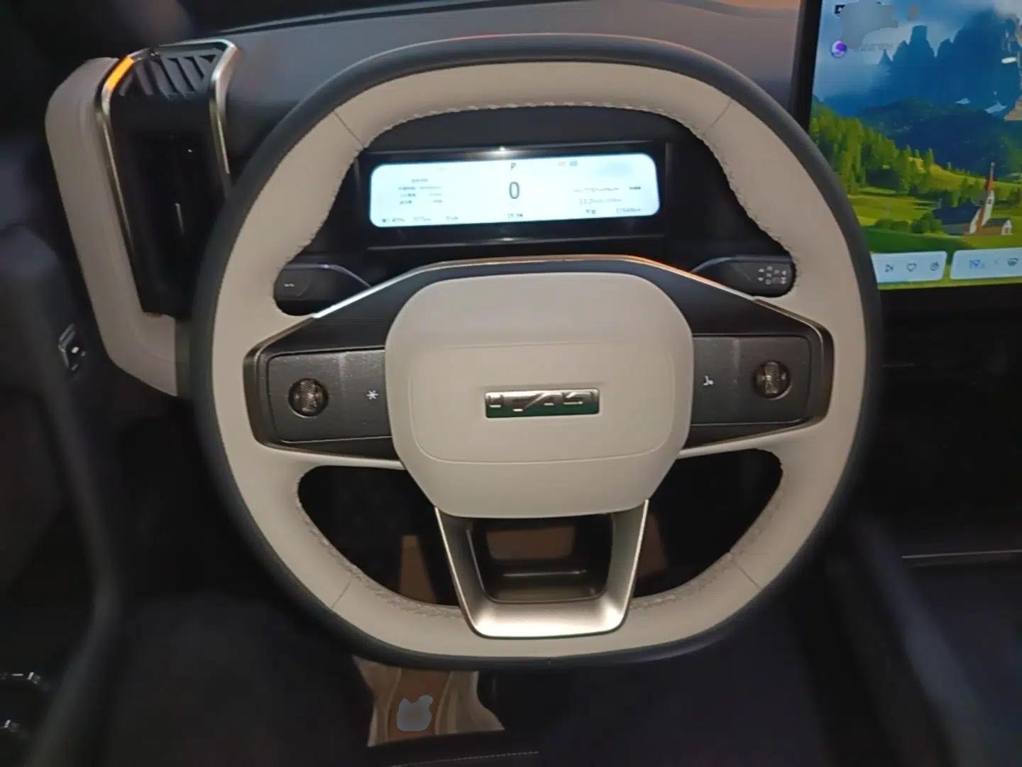 iCAR 03T 2024 520km Two-Wheel Drive Long-Range Version — миниатюра 13