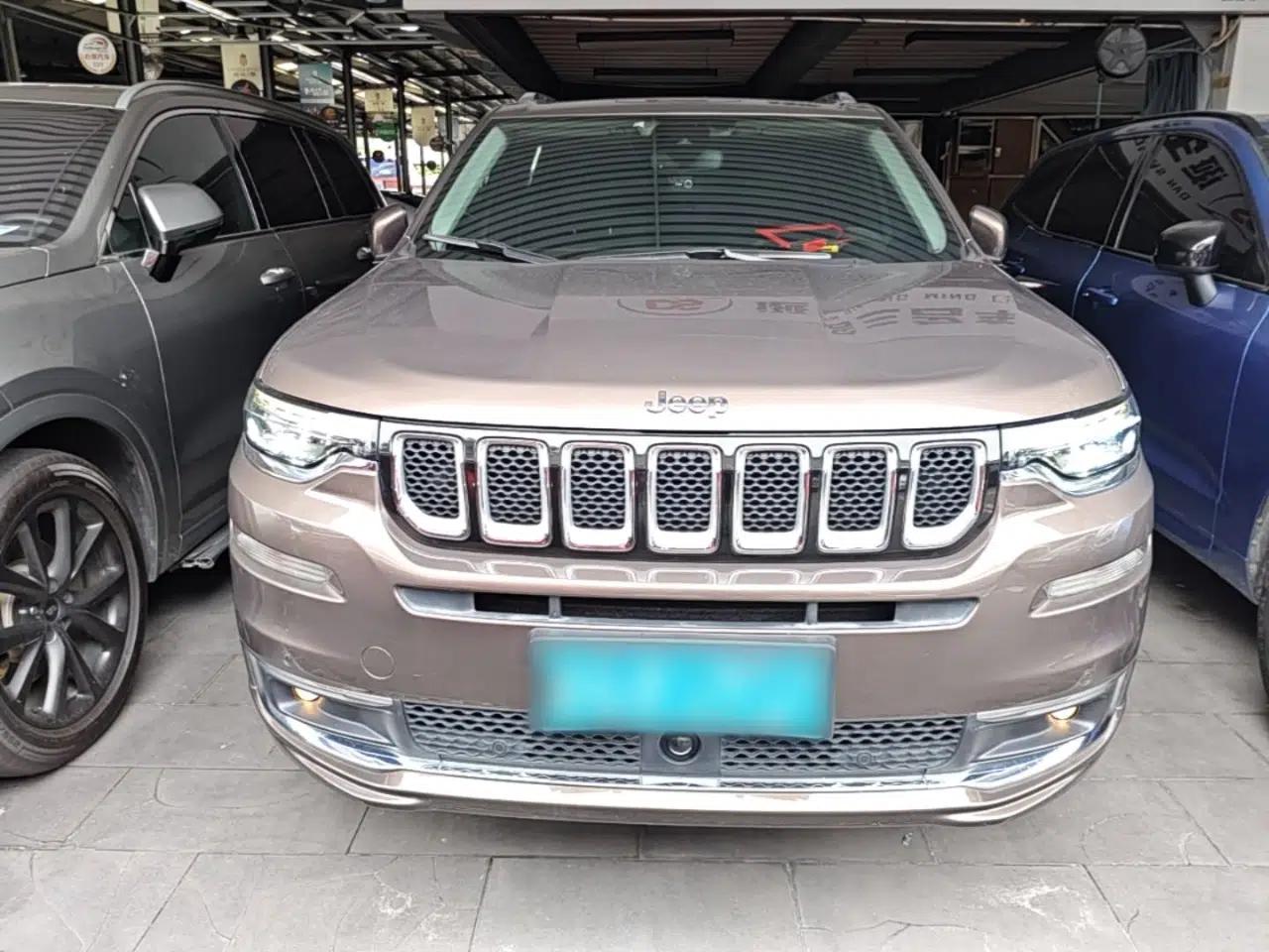 Jeep Grand Commander 2018 2.0T Four-Wheel Drive Smart Enjoyment Version China VI — миниатюра 2