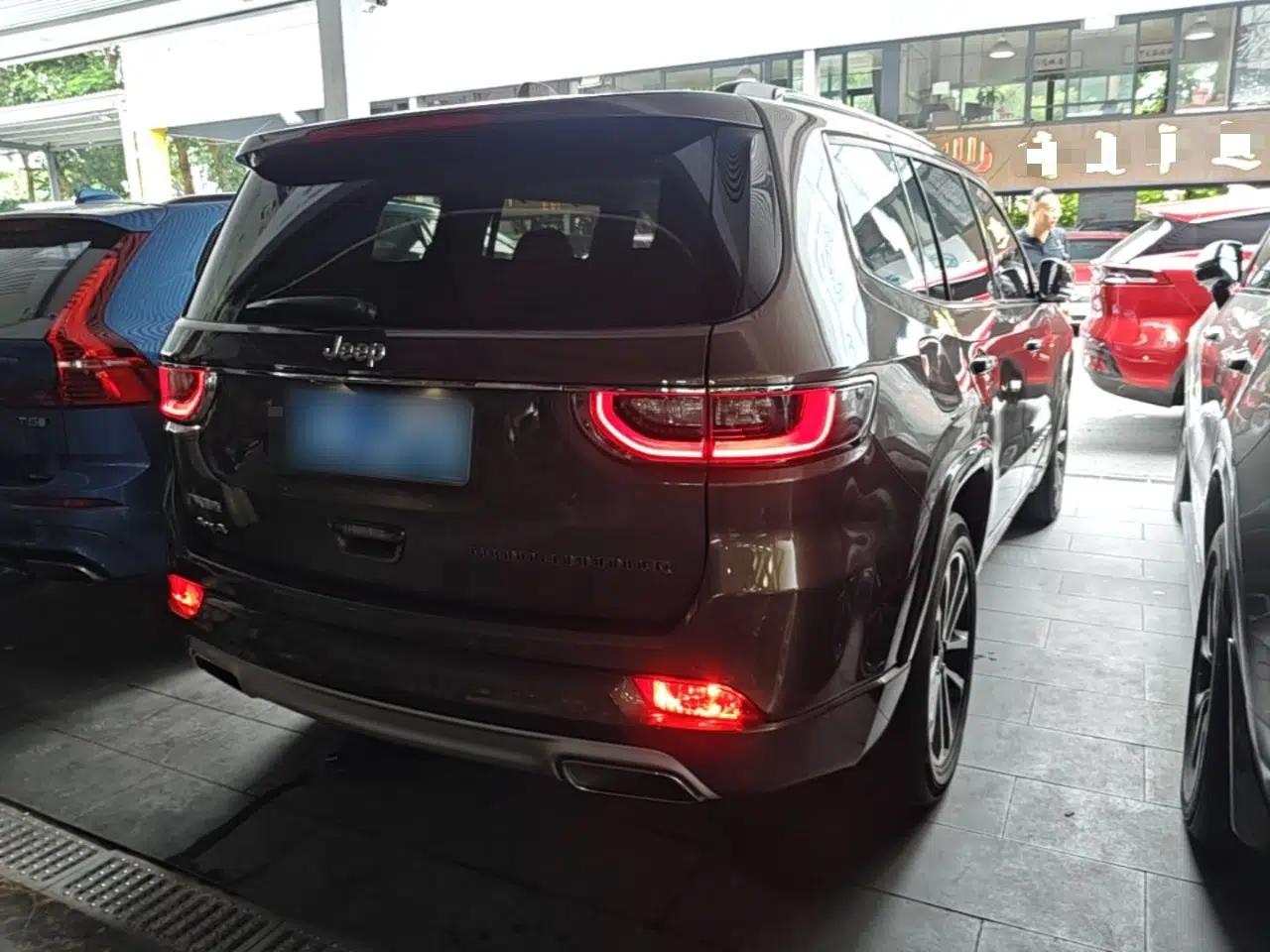 Jeep Grand Commander 2018 2.0T Four-Wheel Drive Smart Enjoyment Version China VI — миниатюра 6