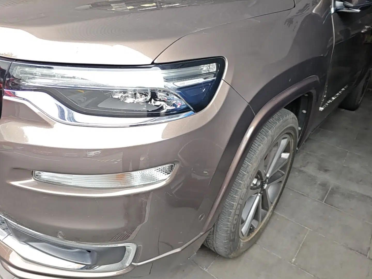 Jeep Grand Commander 2018 2.0T Four-Wheel Drive Smart Enjoyment Version China VI — миниатюра 8