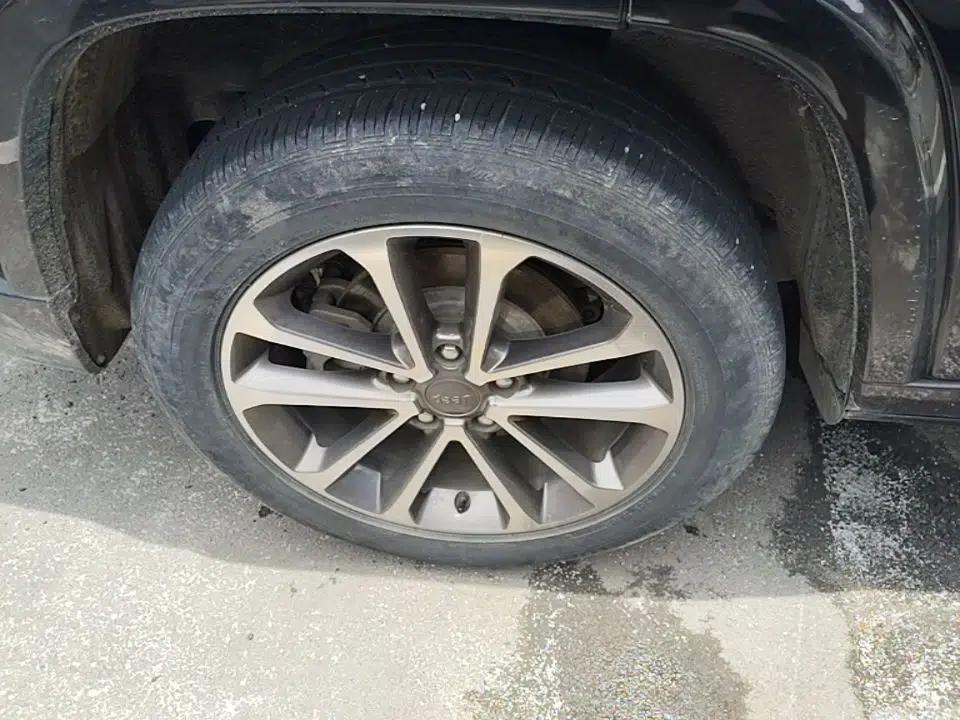 Jeep Grand Commander 2018 2.0T Four-Wheel Drive Smart Enjoyment Version China V Emission Standard — миниатюра 11
