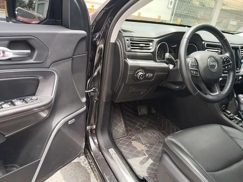 Jeep Grand Commander 2018 2.0T Four-Wheel Drive Smart Enjoyment Version China V Emission Standard — миниатюра 18