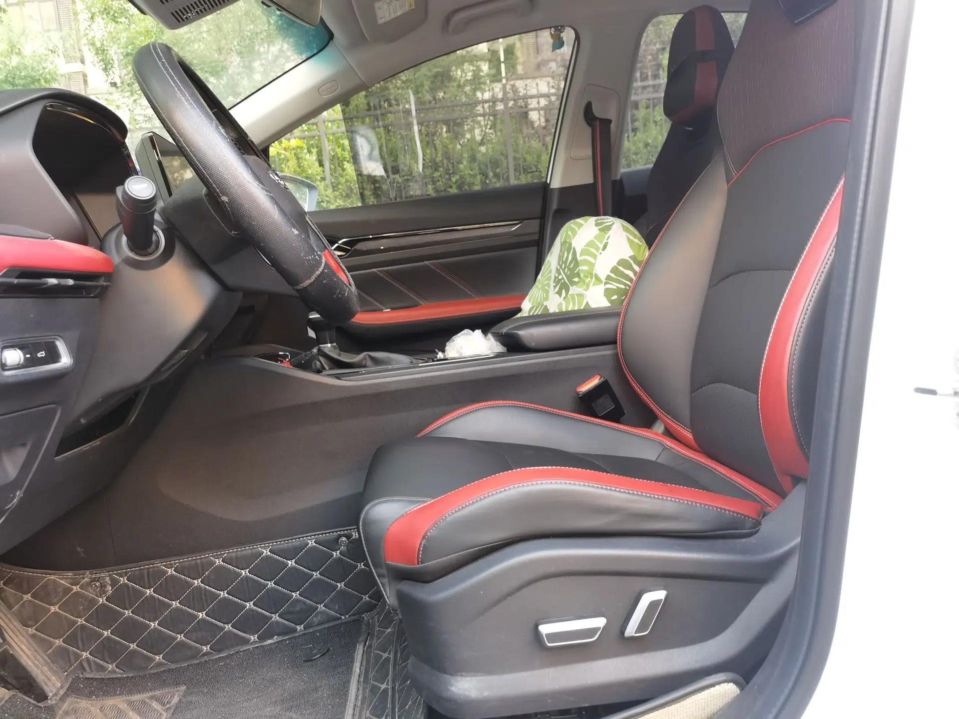 Geely Auto Emgrand S 2021 1.4T CVT Flagship Edition — миниатюра 14