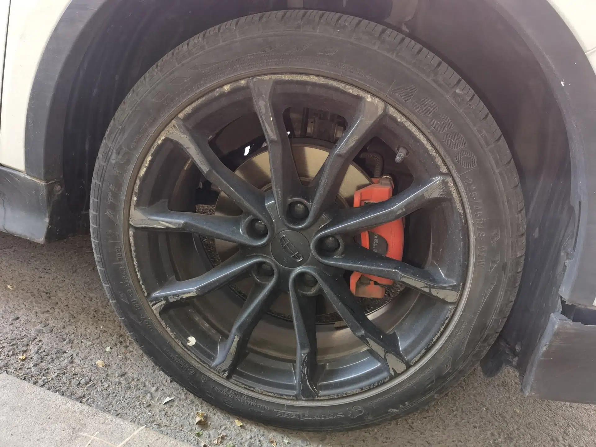 Geely Auto Emgrand S 2021 1.4T CVT Flagship Edition — миниатюра 8
