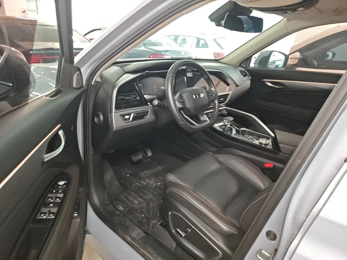 Geely Auto Monjaro S 2021 2.0TD DCT Two-Wheel Drive Lightning Edition — миниатюра 18
