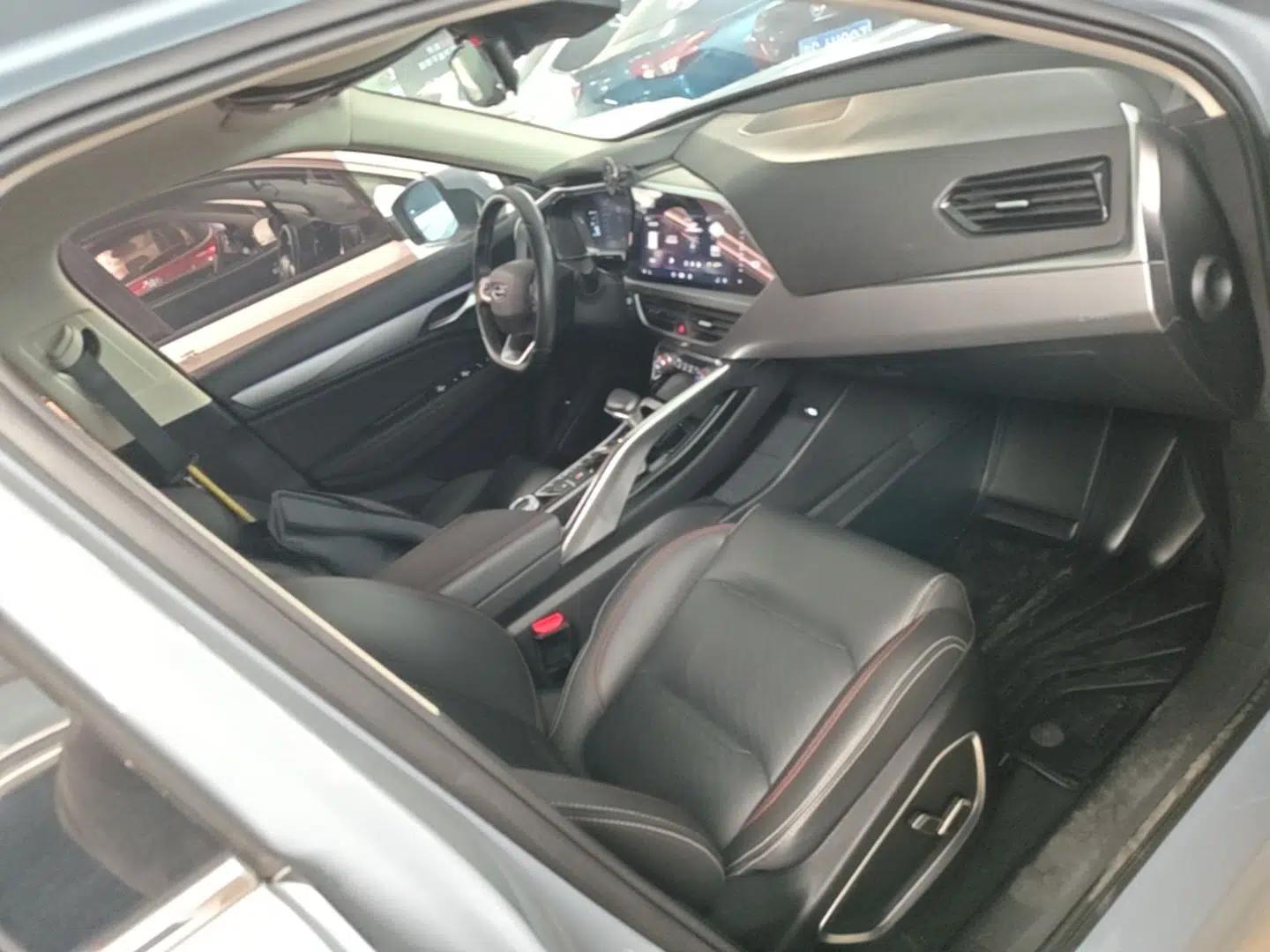 Geely Auto Monjaro S 2021 2.0TD DCT Two-Wheel Drive Lightning Edition — миниатюра 19