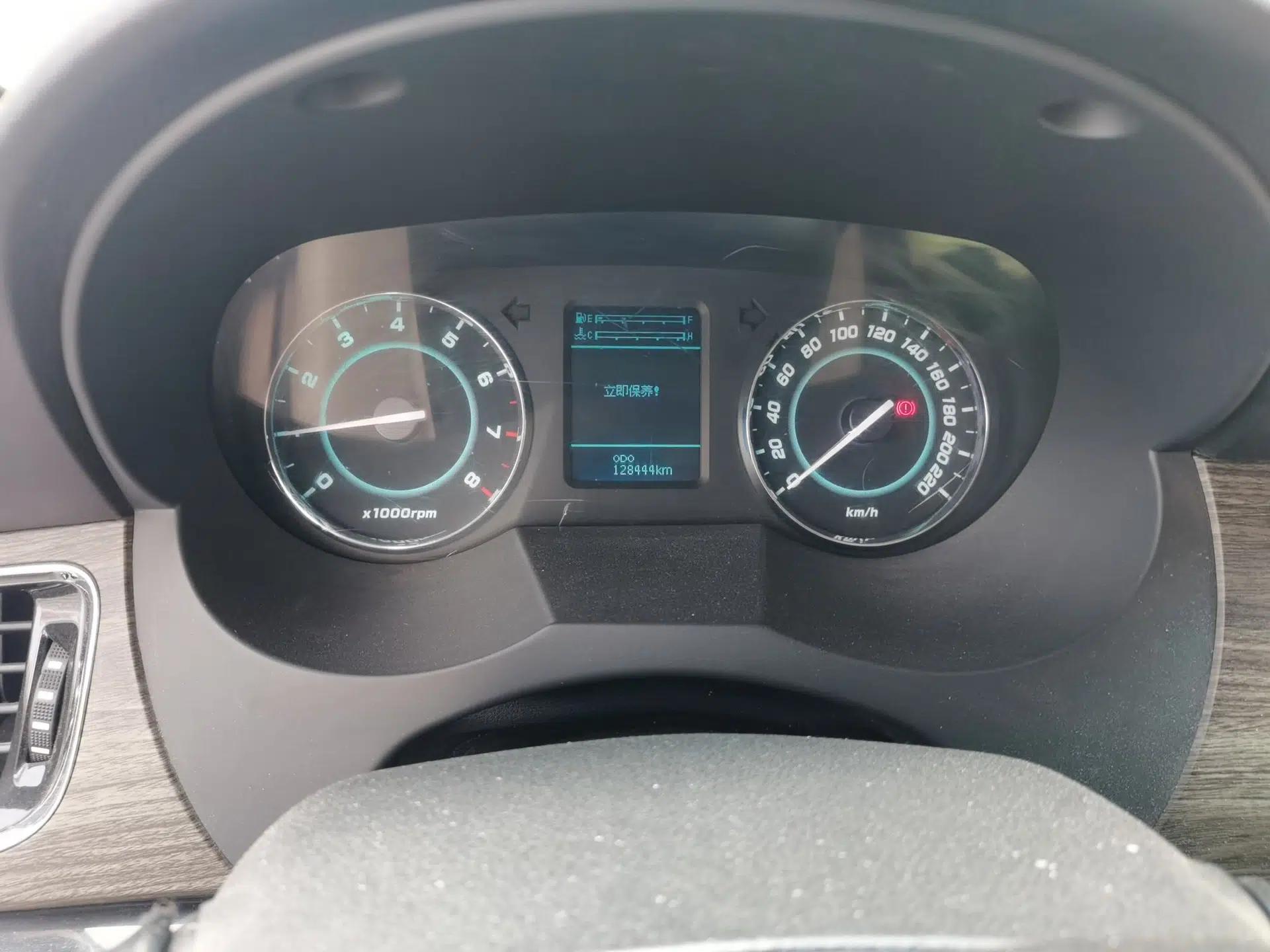 JAC Group Refine M5 2013 2.0T Gasoline Manual Business Edition — миниатюра 11