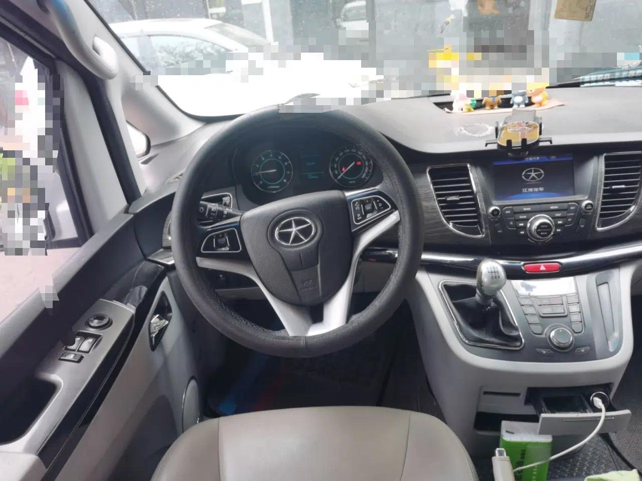 JAC Group Refine M5 2013 2.0T Gasoline Manual Business Edition — миниатюра 10