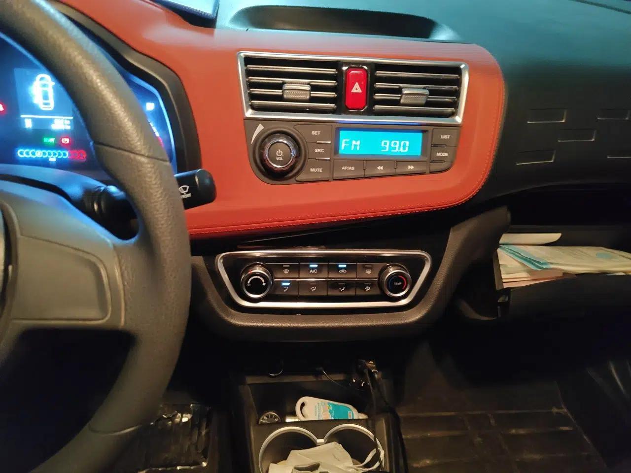 JAC Group iEV6E 2017 iEV6E Time Edition — миниатюра 13