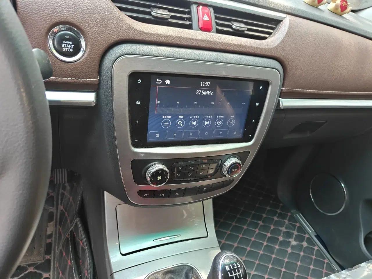 JAC Group T8 2019 2.0T Gasoline 4x4 Prestige Version Standard Double Cabin HFC4GA3-4D — миниатюра 13