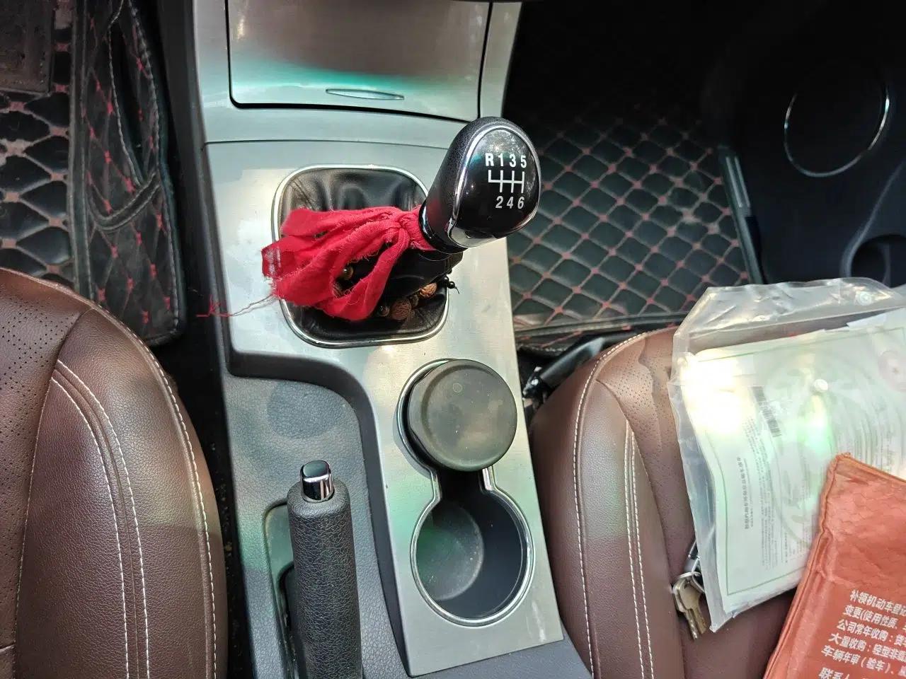 JAC Group T8 2019 2.0T Gasoline 4x4 Prestige Version Standard Double Cabin HFC4GA3-4D — миниатюра 14