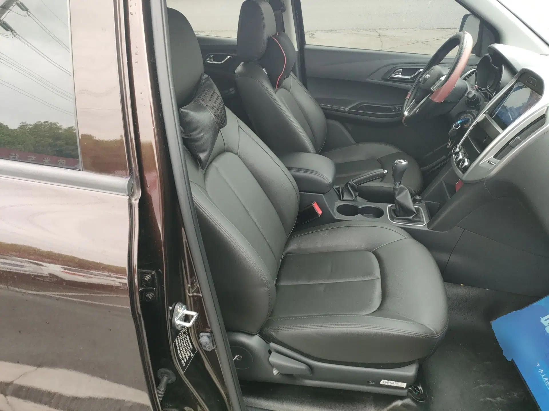 JMC Baodian 2020 2.5T Diesel Two-Wheel Drive Comfort Edition Long Wheelbase JX4D25A6L — миниатюра 19