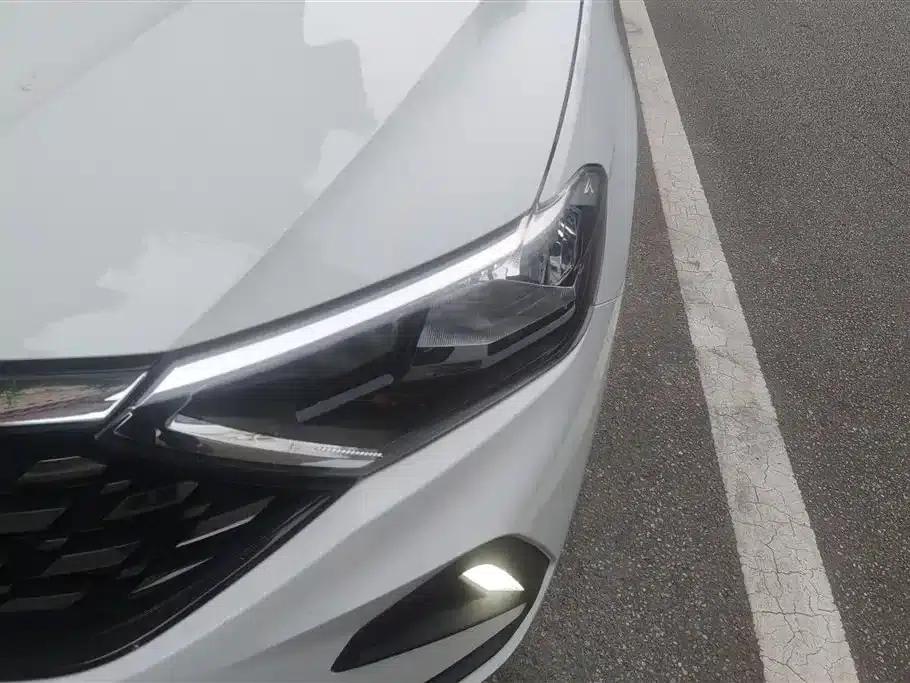 Jetta VA3 2021 1.5L Automatic Enjoy Edition — миниатюра 5