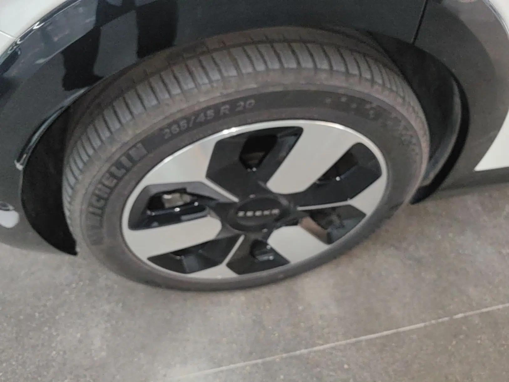 Zeekr MIX 2025 Intelligent Driving Version — миниатюра 11