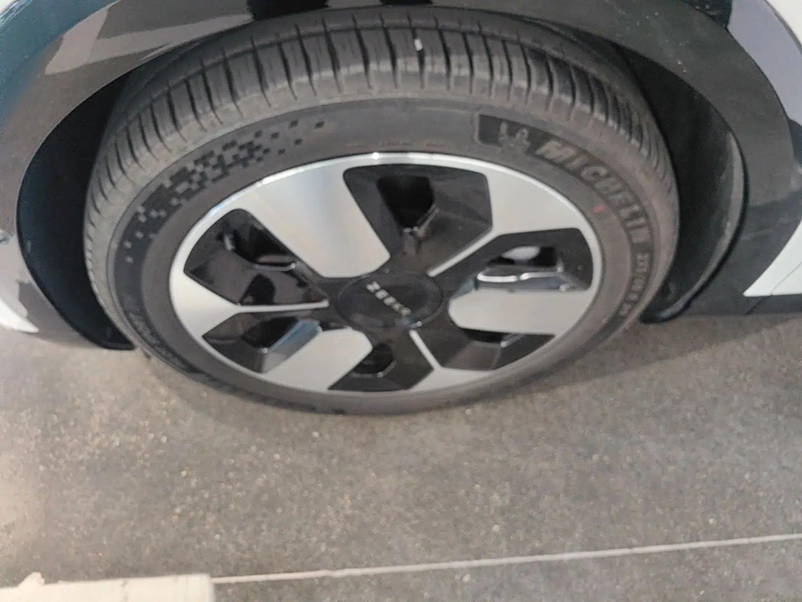 Zeekr MIX 2025 Intelligent Driving Version — миниатюра 10