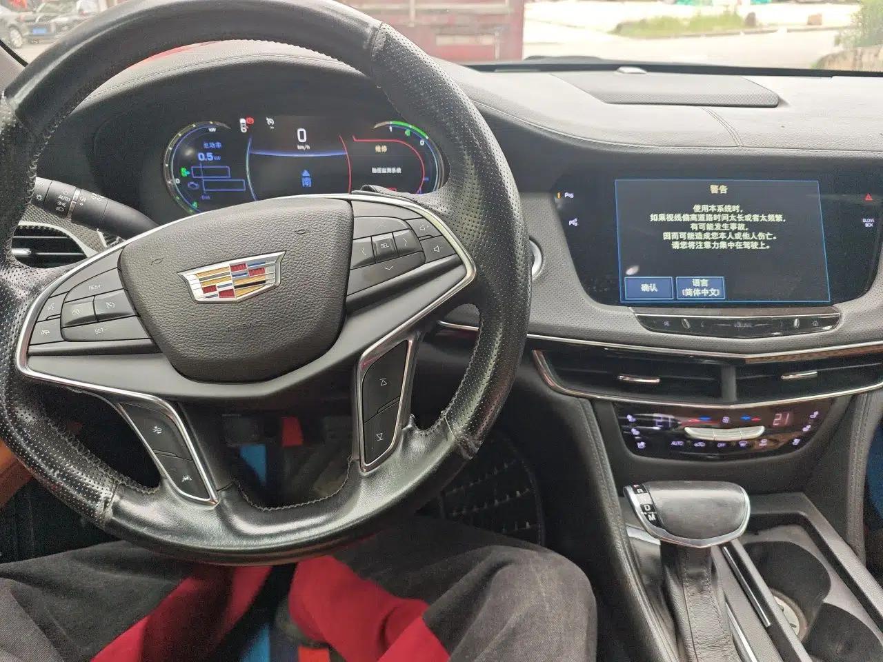 Cadillac CT6 PLUG-IN 2017 30E Premier Edition — миниатюра 13