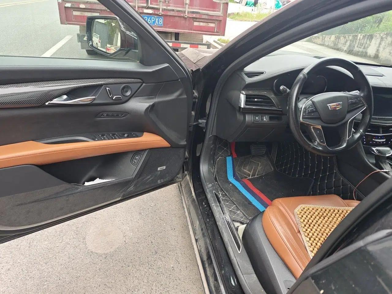 Cadillac CT6 PLUG-IN 2017 30E Premier Edition — миниатюра 16