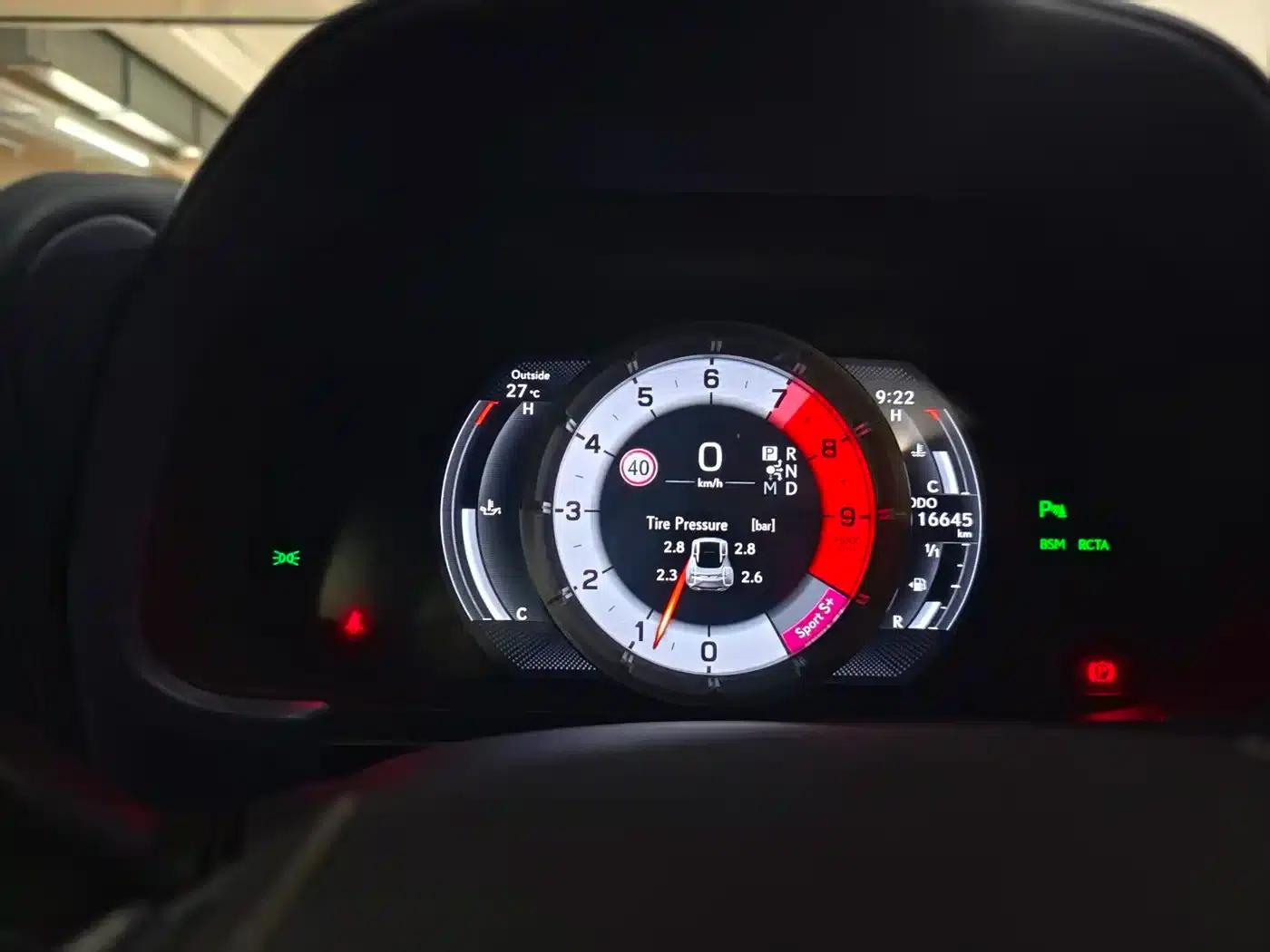 Lexus LC 2018 500h Special Edition — миниатюра 13