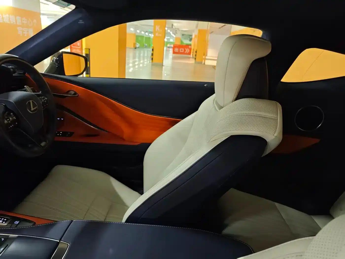 Lexus LC 2018 500h Special Edition — миниатюра 18