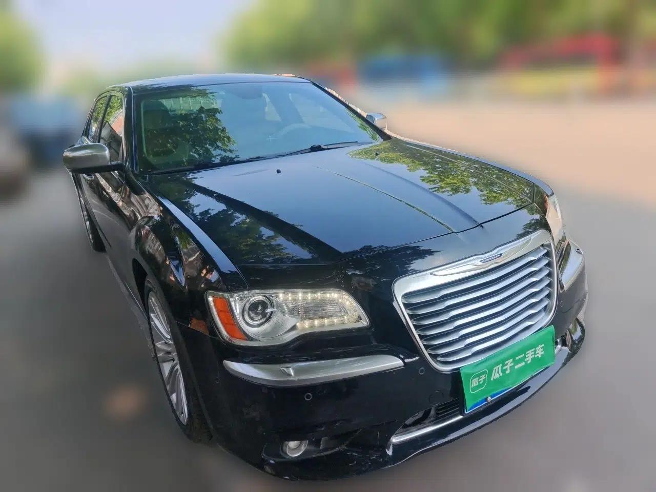 Chrysler 300C 2014 3.0L Excellence Edition — миниатюра 3