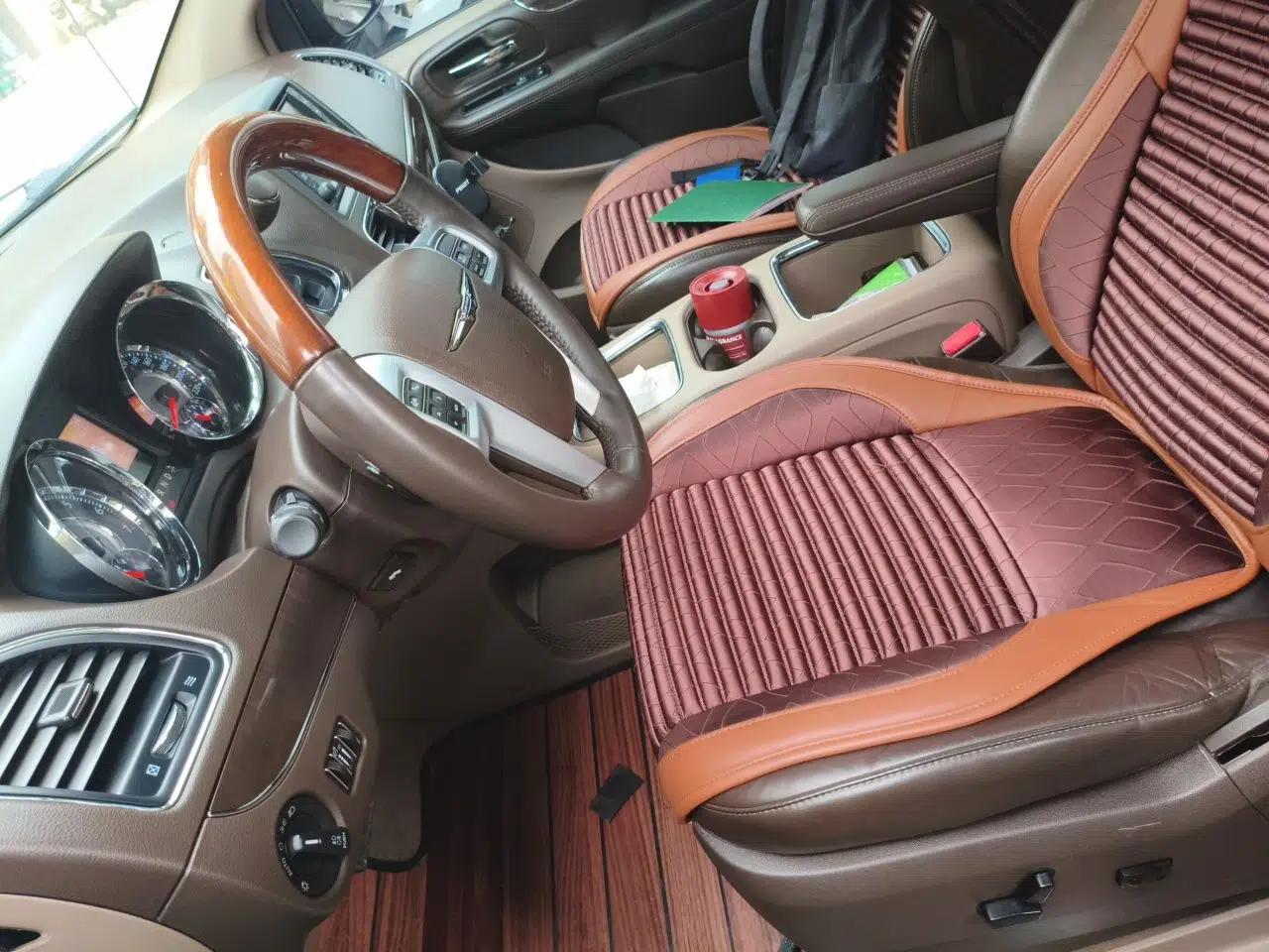 Chrysler Grand Voyager 2013 3.6L Luxury Edition — миниатюра 15