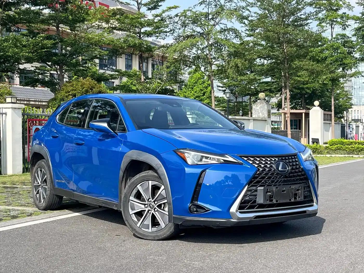 Lexus UX PHEV 2020 300e Pure Enjoyment Edition — миниатюра 3