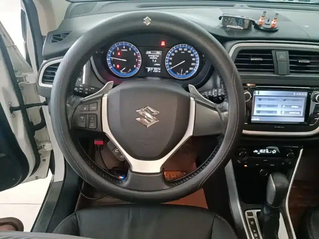 Vitara 2014 1.6L CVT 2WD Elite — миниатюра 11