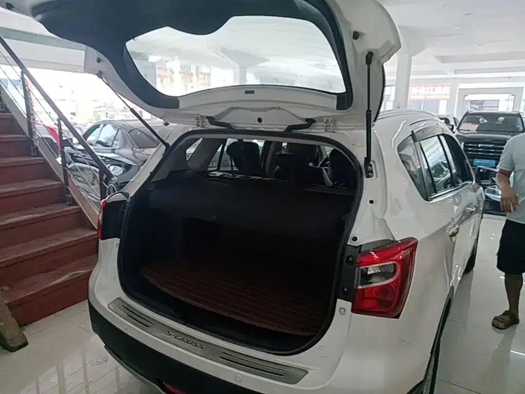 Vitara 2014 1.6L CVT 2WD Elite — миниатюра 19