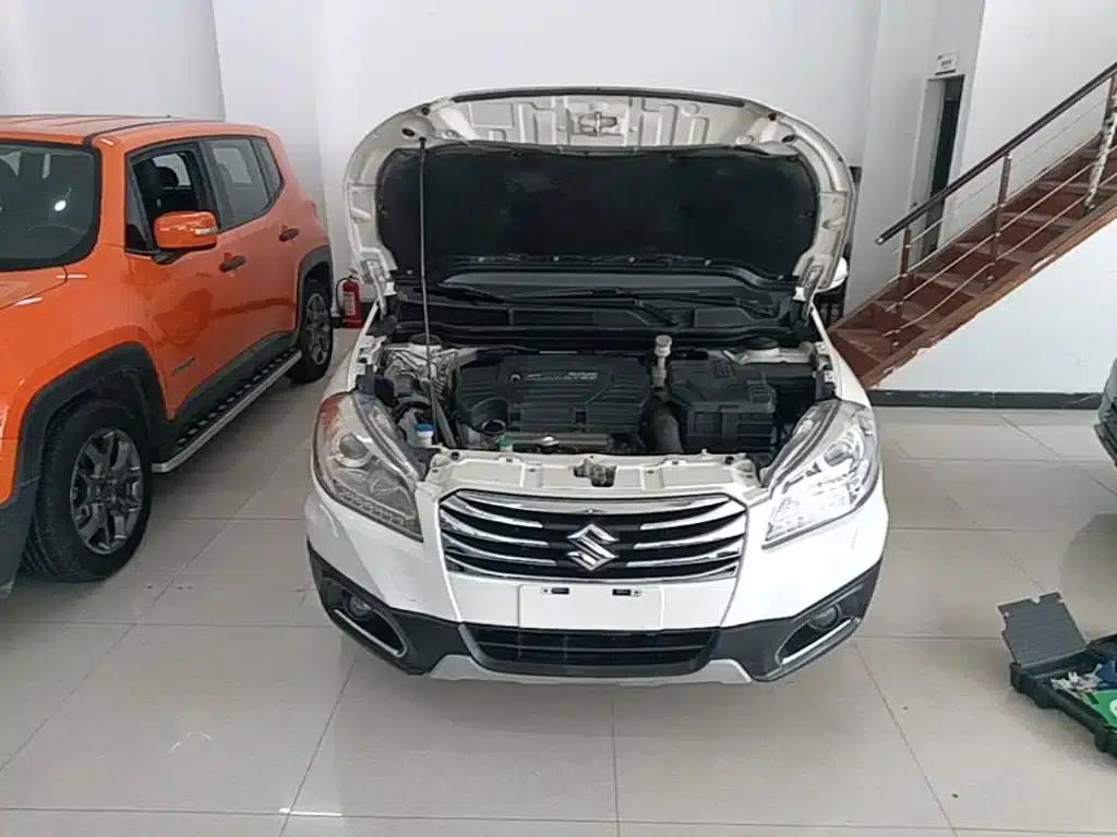 Vitara 2014 1.6L CVT 2WD Elite — миниатюра 20