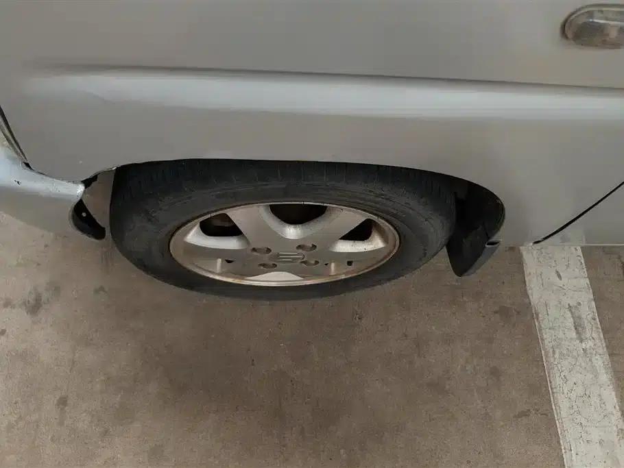 Beidouxing 2013 Entrepreneur Edition 1.0L Manual Comfort Model — миниатюра 6
