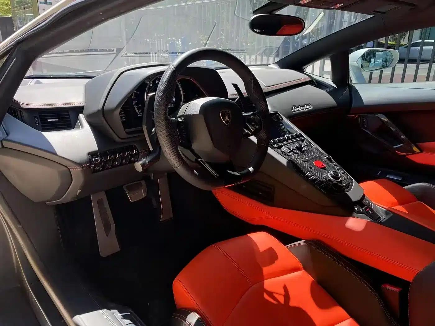 2011 Aventador LP 700-4 — миниатюра 7