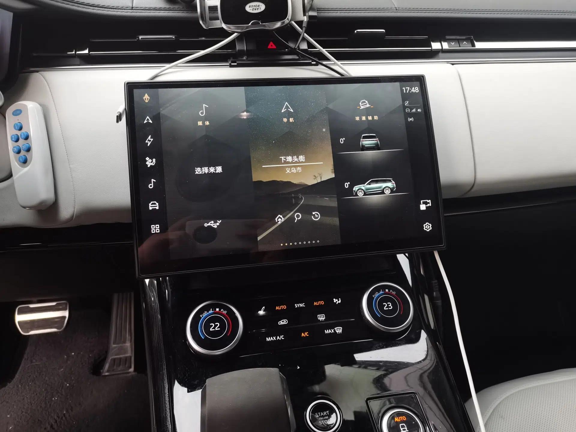 Land Rover Range SportNew Energy 2023 P510e Plug-in Hybrid – First Edition — миниатюра 13