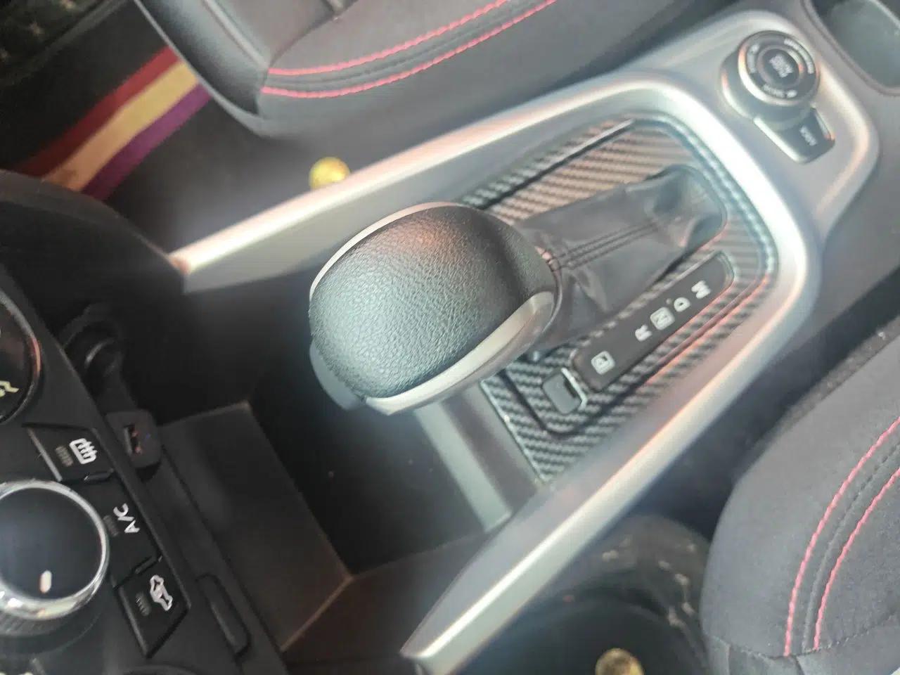 Suzuki Vitara 2016 1.4T Automatic All-Wheel Drive Leading Version — миниатюра 14