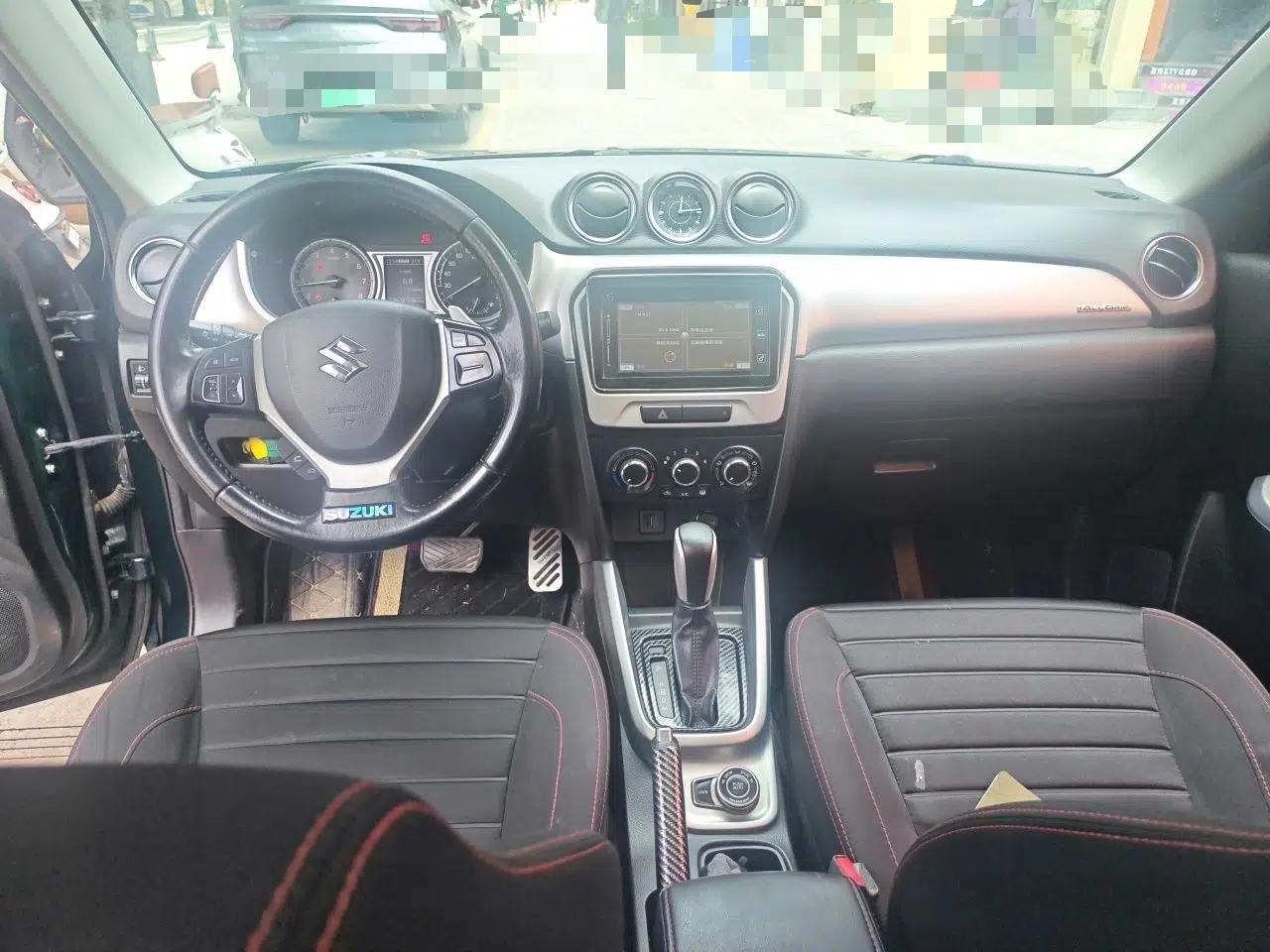 Suzuki Vitara 2016 1.4T Automatic All-Wheel Drive Leading Version — миниатюра 9