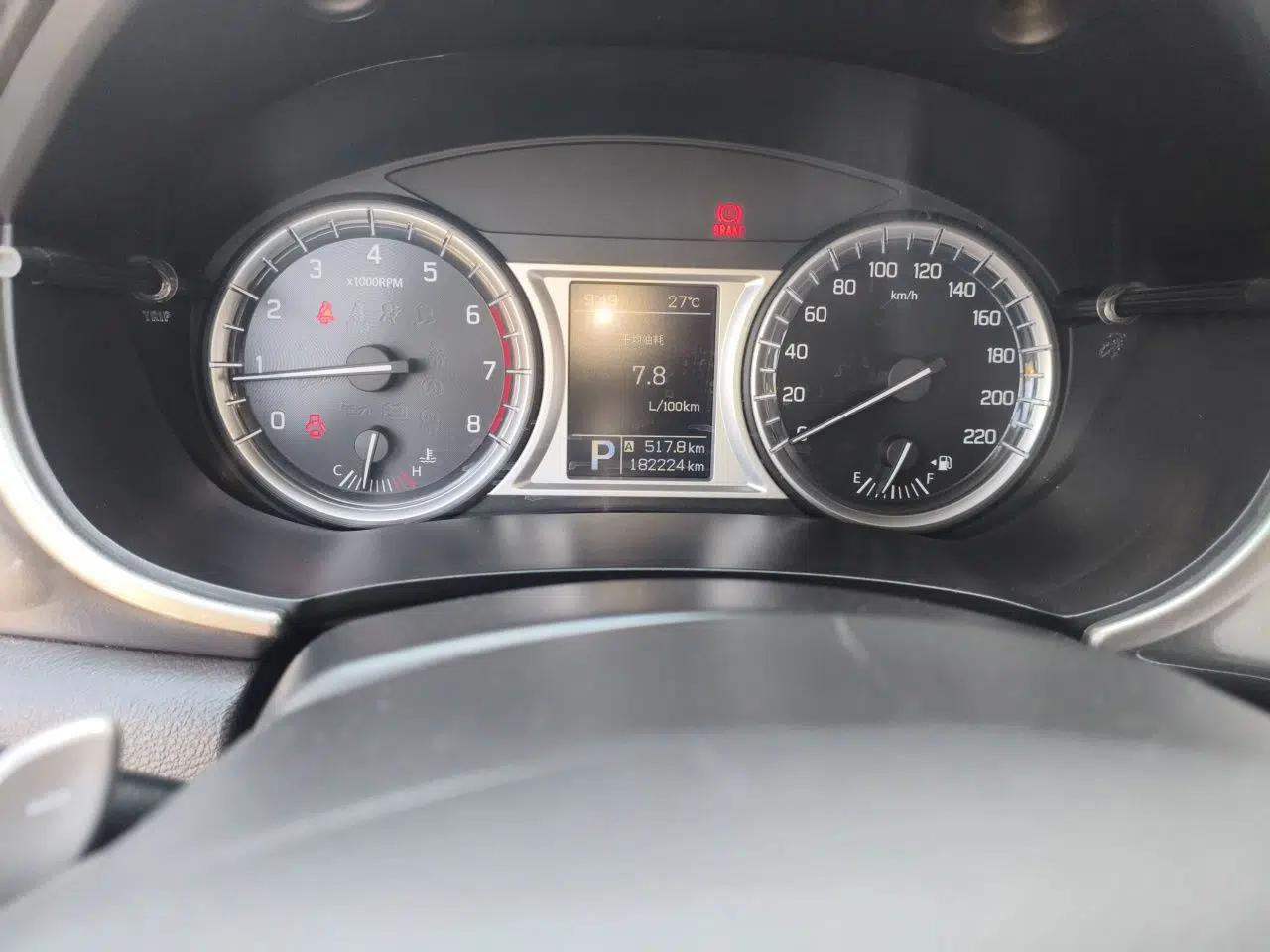 Suzuki Vitara 2016 1.4T Automatic Two-Wheel Drive Elite Model — миниатюра 12
