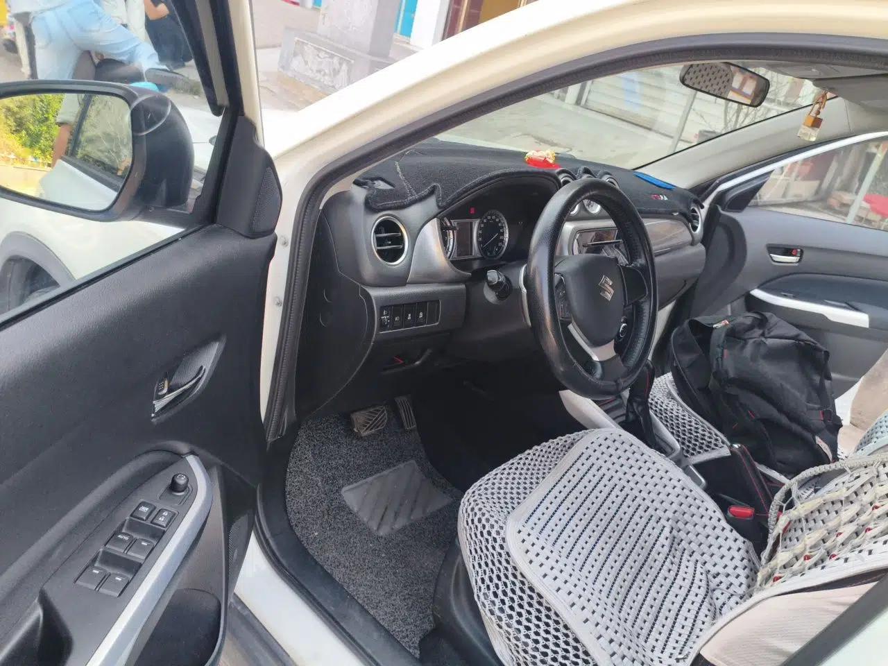 Suzuki Vitara 2016 1.4T Automatic Two-Wheel Drive Elite Model — миниатюра 16
