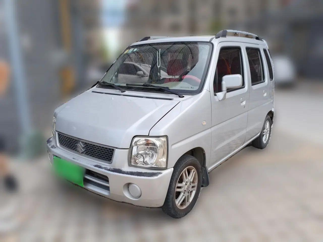Suzuki Wagon R 2015 1.0L Manual Comfort Model — миниатюра 1