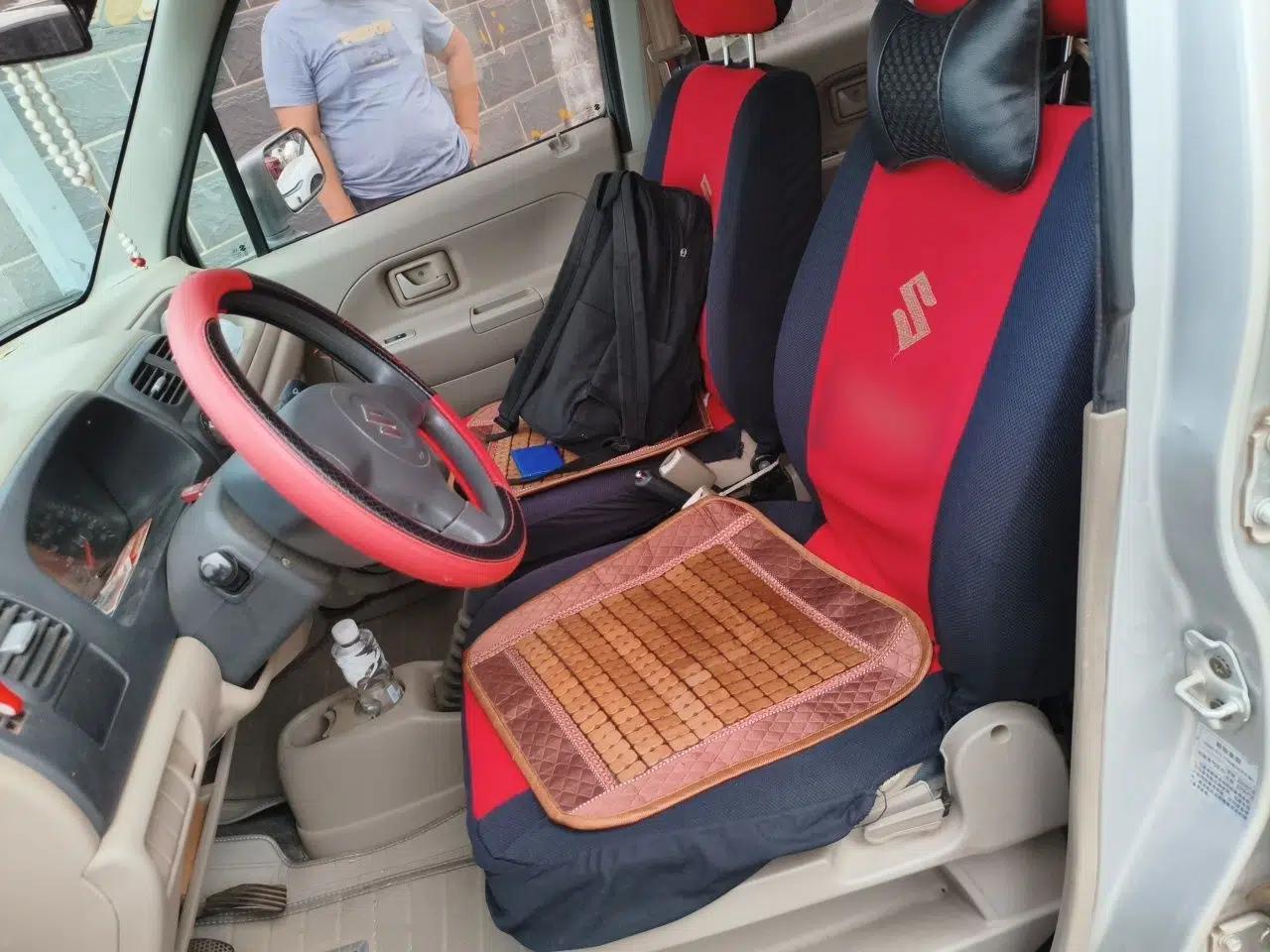 Suzuki Wagon R 2015 1.0L Manual Comfort Model — миниатюра 15