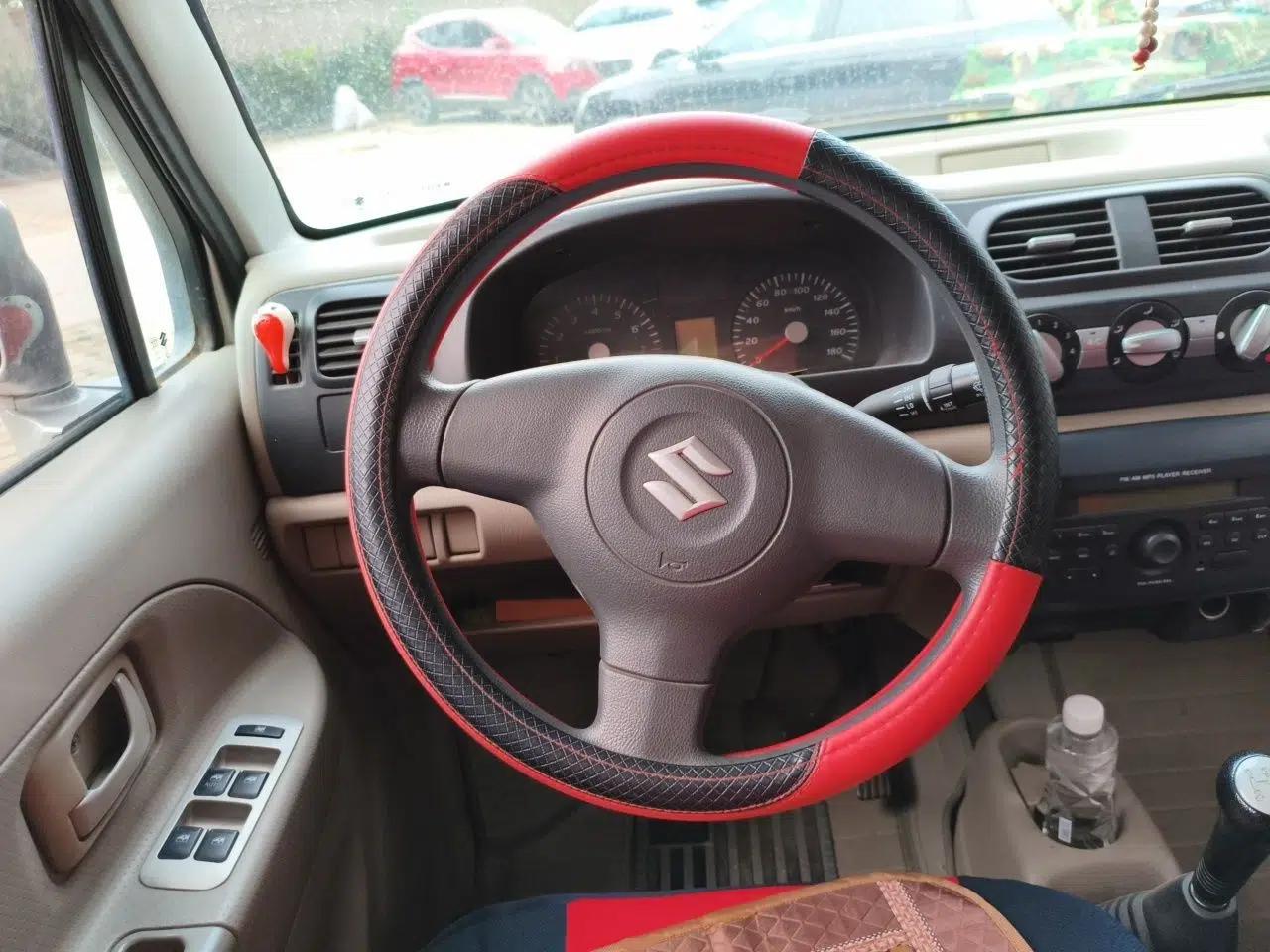 Suzuki Wagon R 2015 1.0L Manual Comfort Model — миниатюра 10