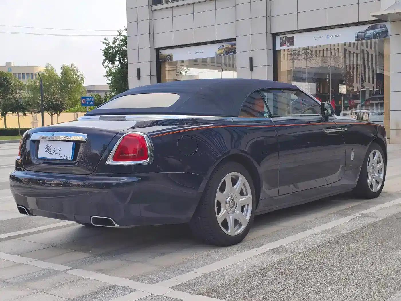 2015 Dawn 6.6T Standard Edition — миниатюра 5