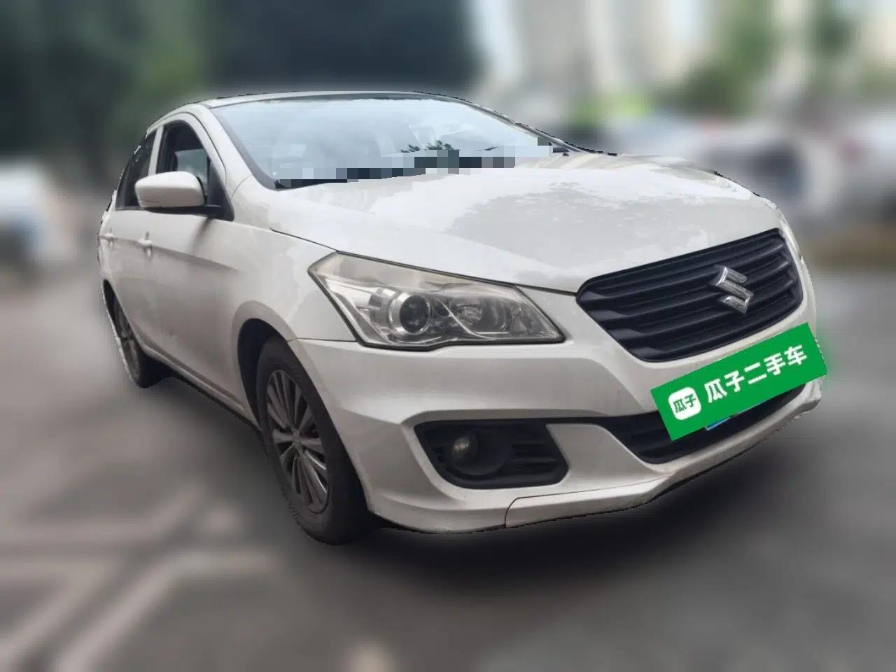 Suzuki Alivio 1.6L Manual CNG — миниатюра 3