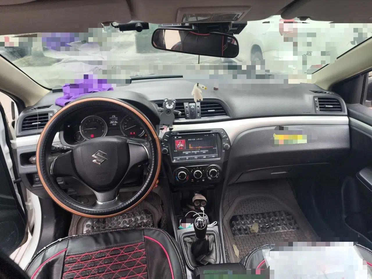 Suzuki Alivio 1.6L Manual CNG — миниатюра 9