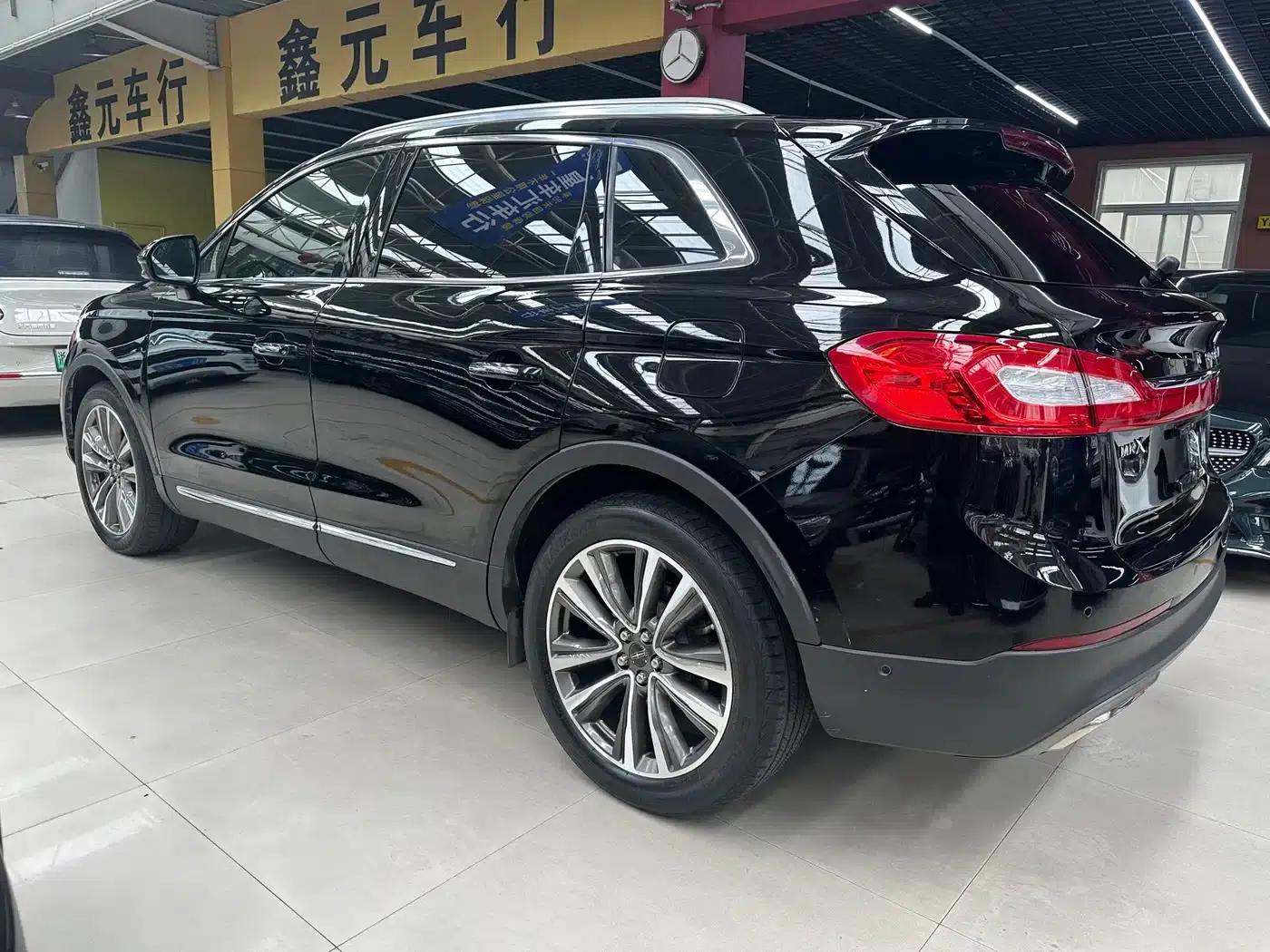 Lincoln MKX 2015 2.7T AWD Premium Edition — миниатюра 12