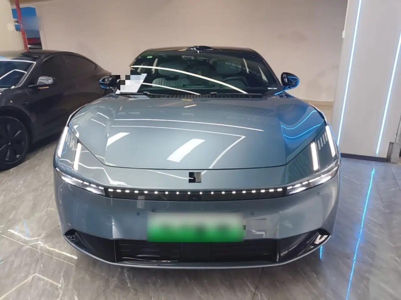 Lynk & Co Z10 2025 95 kWh 702 km All-Wheel Drive Intelligent Driving Ultra — миниатюра 2