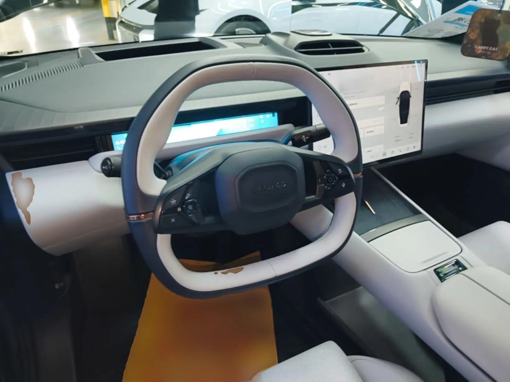 Lynk & Co Z10 2025 95 kWh 702 km All-Wheel Drive Intelligent Driving Ultra — миниатюра 19