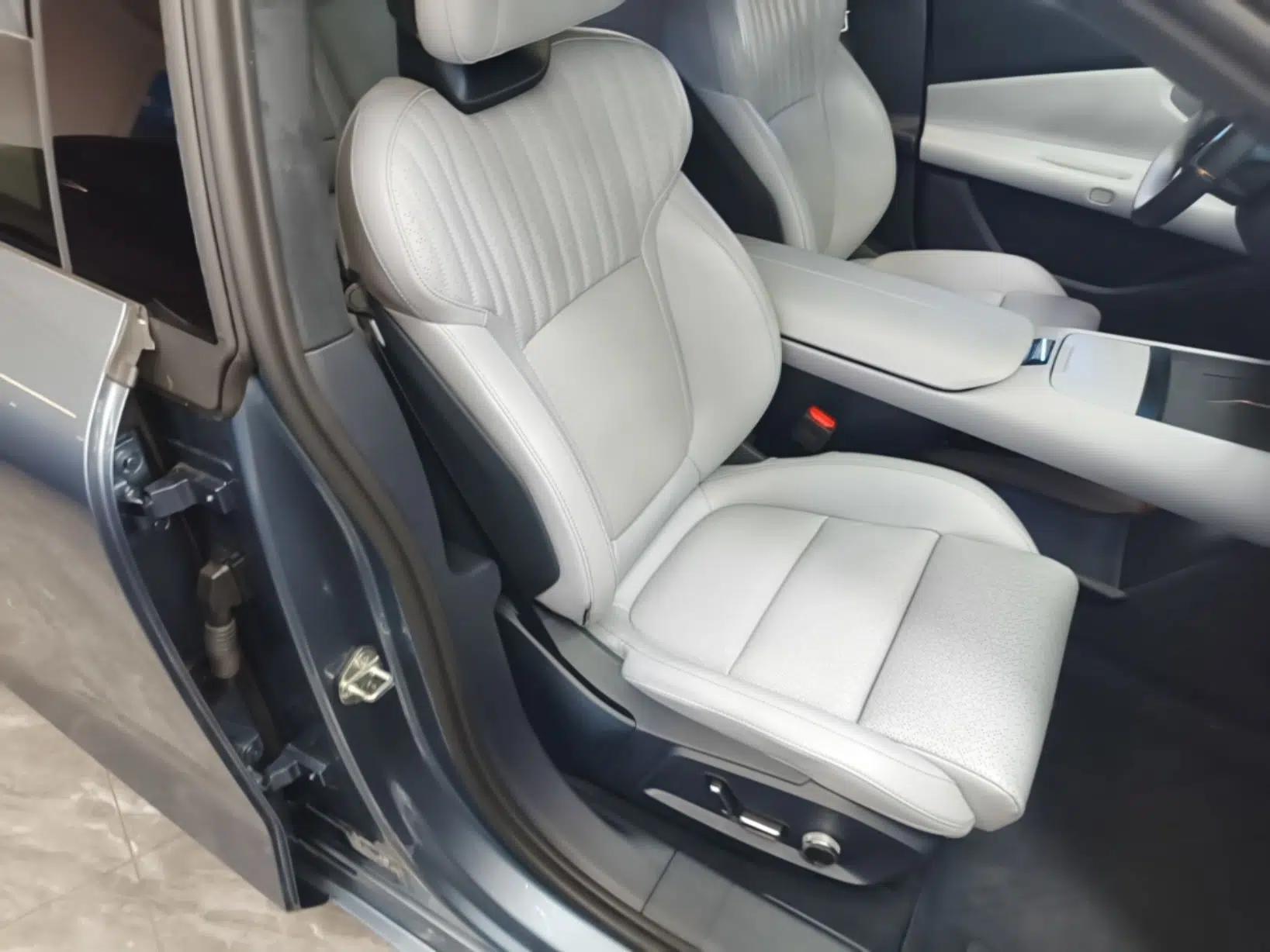 Lynk & Co Z10 2025 95 kWh 702 km All-Wheel Drive Intelligent Driving Ultra — миниатюра 25
