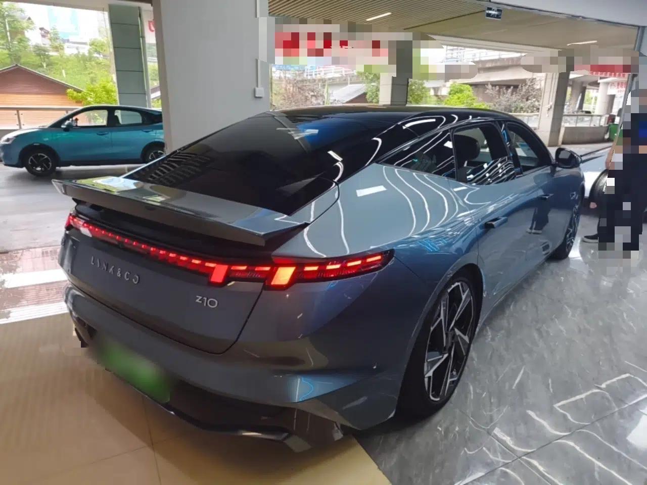 Lynk & Co Z10 2025 95 kWh 702 km All-Wheel Drive Intelligent Driving Ultra — миниатюра 6