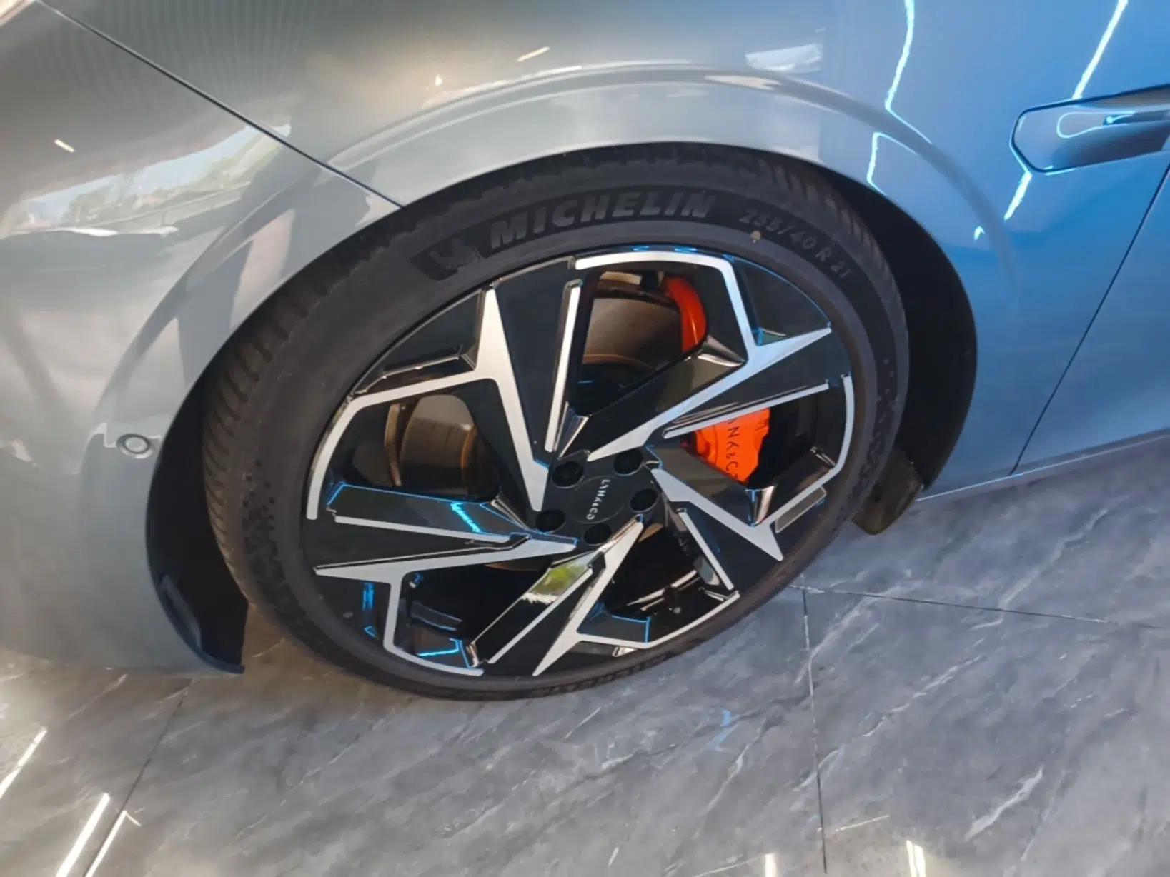 Lynk & Co Z10 2025 95 kWh 702 km All-Wheel Drive Intelligent Driving Ultra — миниатюра 10