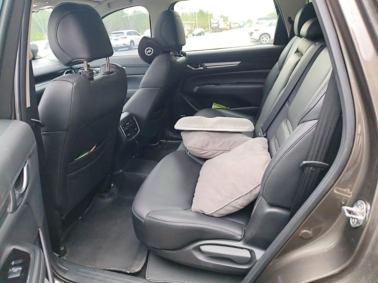 Mazda CX-8 2019 2.5L Four-Wheel Drive Deluxe Edition — миниатюра 17